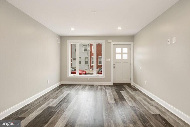 Foto del edificio - 2439 Jasper St