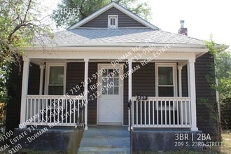 Building Photo - 209 S 23rd St
