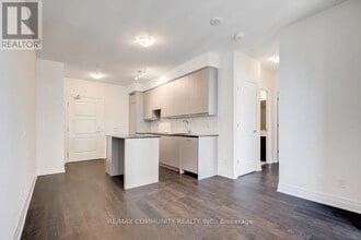 Building Photo - 36-2636 Elm Dr W