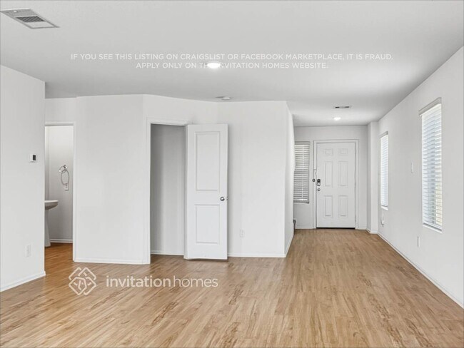 Foto del edificio - 18838 Charter Elm Dr