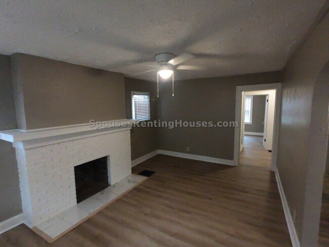 Building Photo - 2020 Brookside Pkwy N Dr