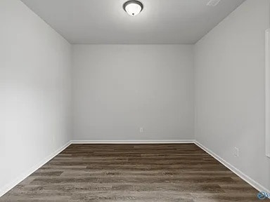 Building Photo - 113 Striker Ln