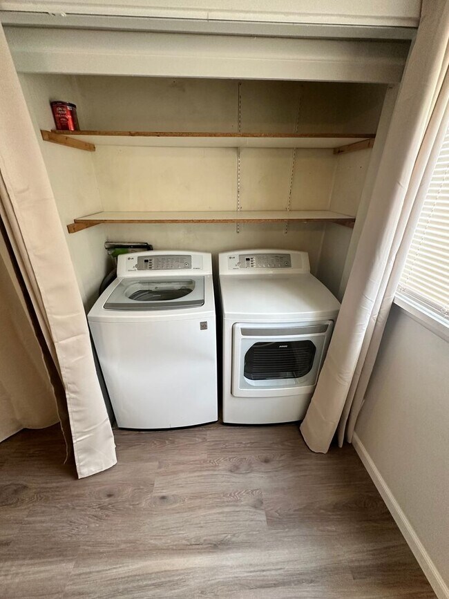 Building Photo - First months rent is FREE! Available now!