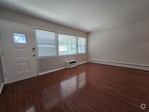 Building Photo - 1001 N Harlem Ave