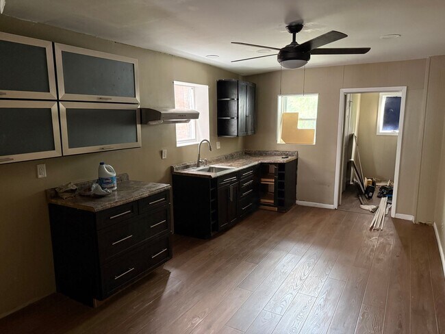 Foto del edificio - 2715 N 6th St