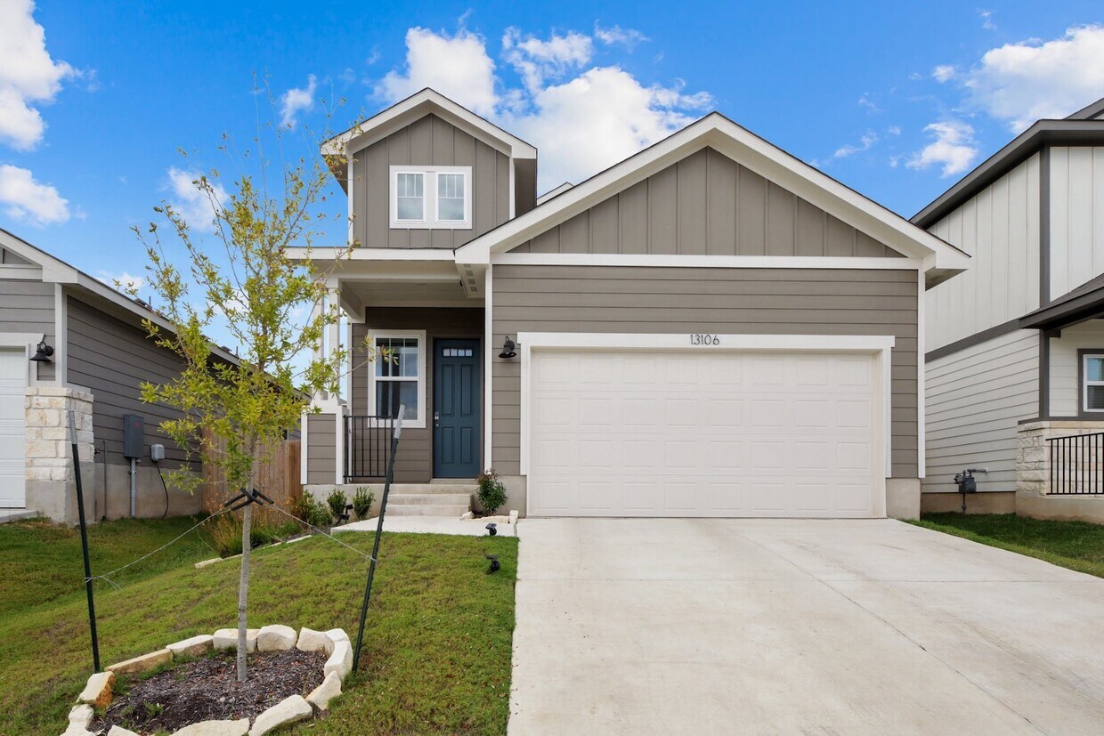 13106 Brave Tenderfoot Trl, Austin, TX 78747 House Rental in Austin