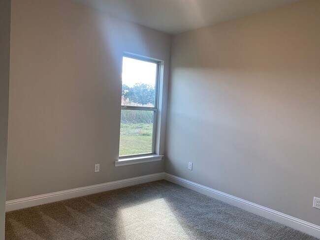 Foto del edificio - 9986 Ashby Ln