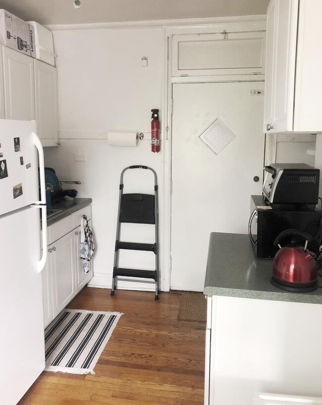 Foto del edificio - 1 bedroom in Chicago IL 60614