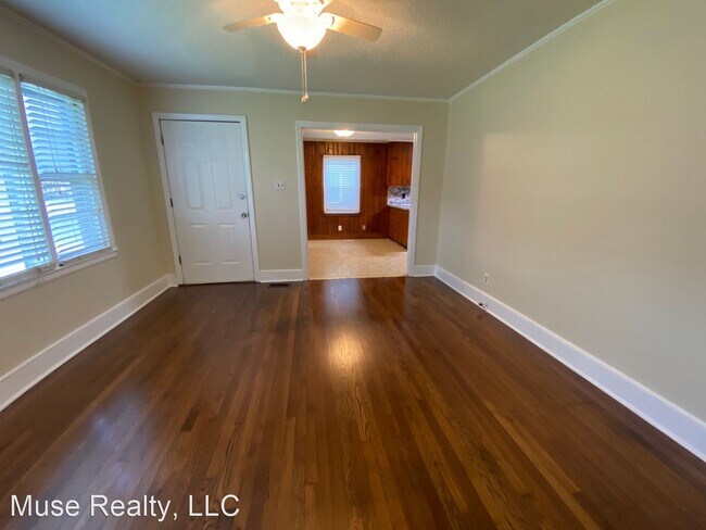 Foto del edificio - 3 br, 1 bath House - 718 Briarcliff Road