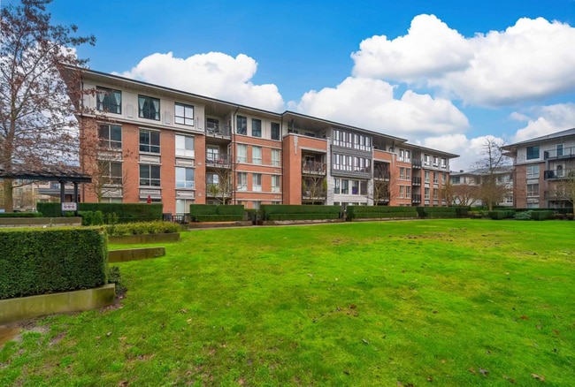 Photo du bâtiment - 1135 Windsor Mews