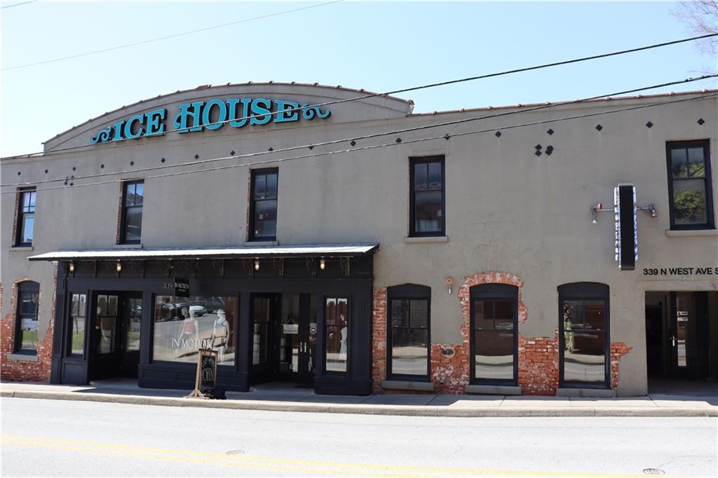 Primary Photo - 339 N West Ave