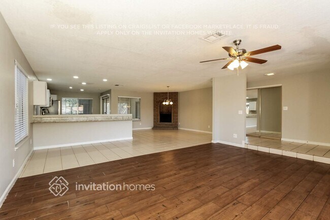 Foto del edificio - 14209 N 20th Way