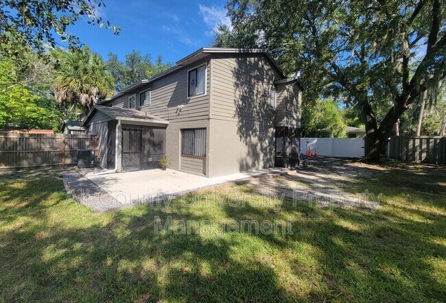 Building Photo - 207 SW 6th Ave