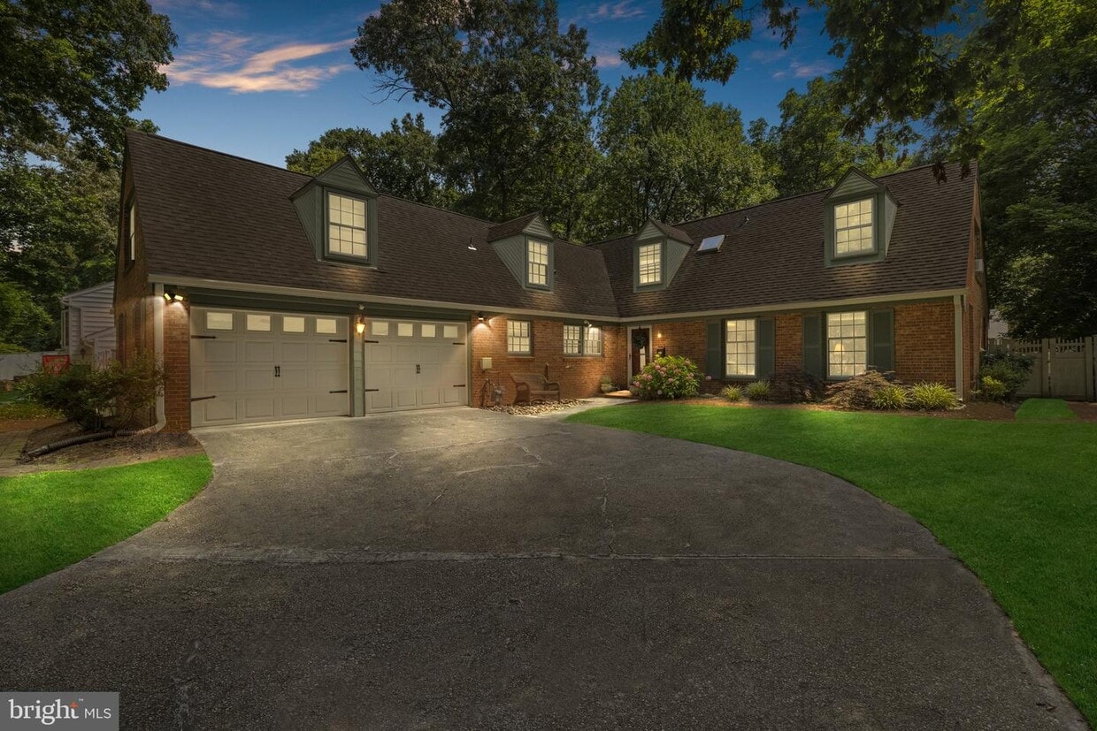 1555 Farlow Ave, Crofton, MD 21114 House Rental in Crofton, MD