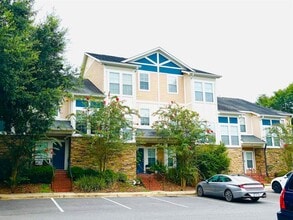Building Photo - 2293 Del Carmel Way