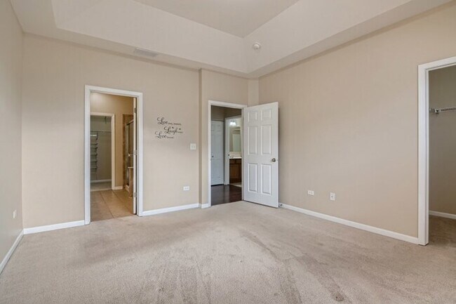 Foto del edificio - 2614 Dunraven Avenue, Naperville, IL, 60540