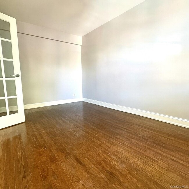 Building Photo - 52-30-52-39 39th Ave