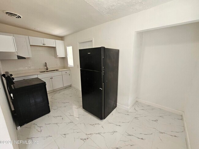 Foto del edificio - 2736 Lippia Rd