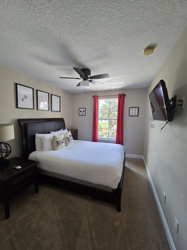 Foto del edificio - 7596 Assembly Ln