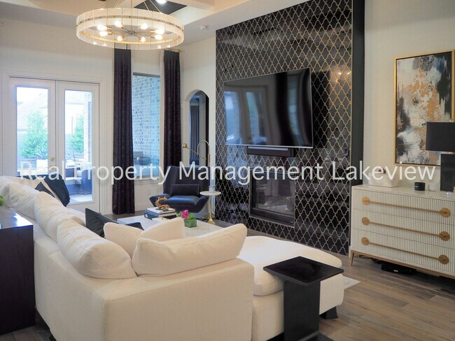 Foto del edificio - 1310 Sunflower Ave