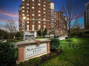 Building Photo - 3101 N Hampton Dr