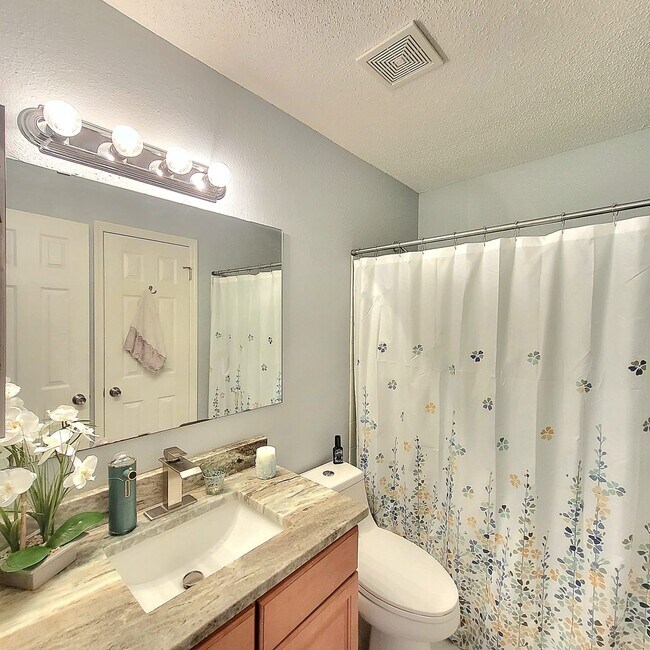 9481 Highland Oak Dr Unit 714, Tampa, FL 33647 Condo for Rent in