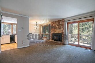 Building Photo - 908 Harold Dr
