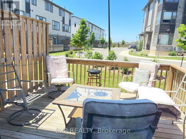 Building Photo - 2056 Meadowgate Blvd