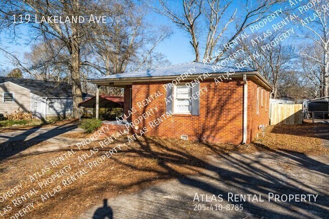 Foto del edificio - 119 Lakeland Ave