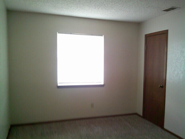 Foto del edificio - 4637 SW K Ave