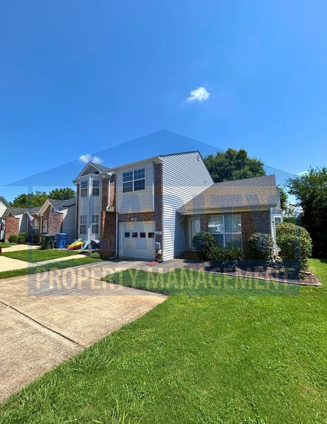Building Photo - 6673 Hickory Trace Cir