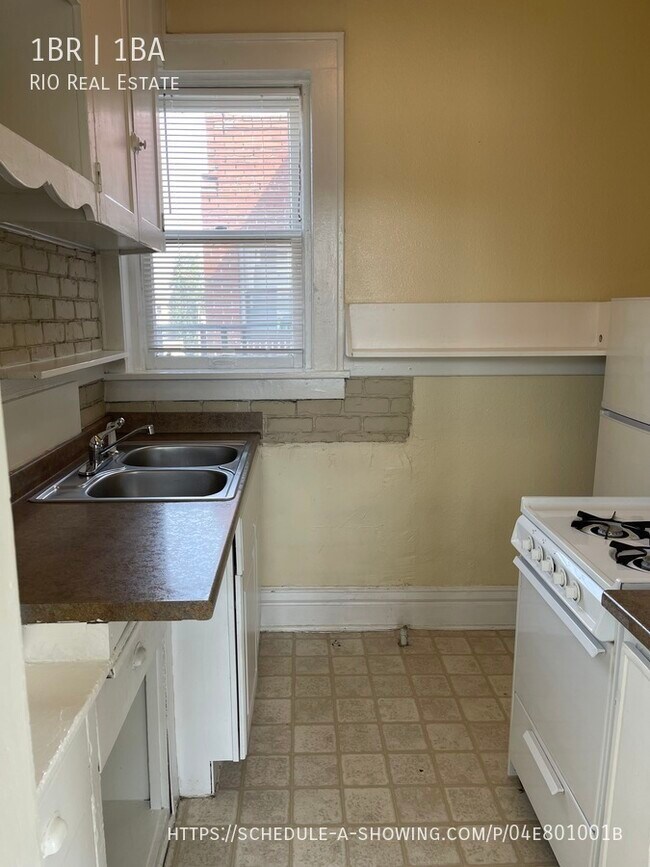 Foto del edificio - 1469 N Williams St