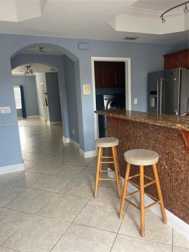 Building Photo - 2155 Anchor Ct