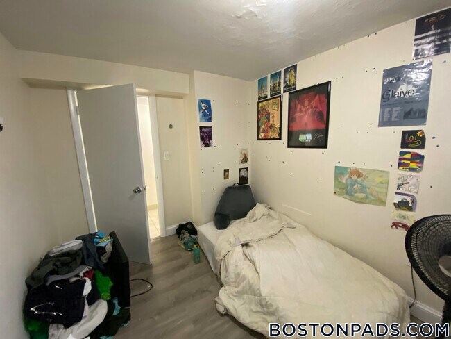 Foto del edificio - 19 Brighton Ave