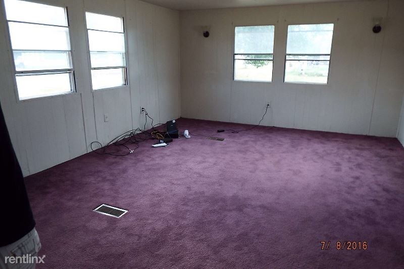 Building Photo - 3 br, 2 bath Mobile Home - 115 Jack st.