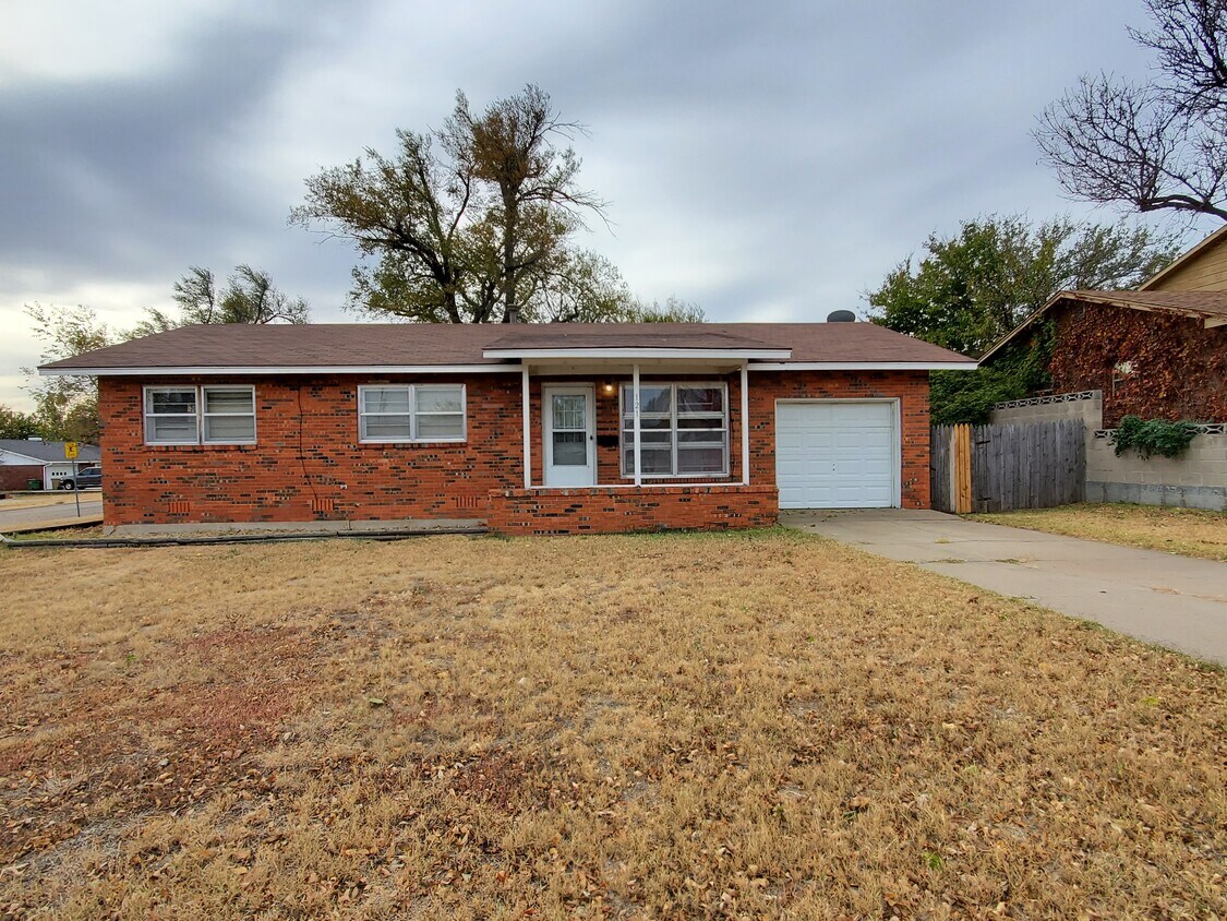 121 Warwick St, TX 79007 House Rental in TX