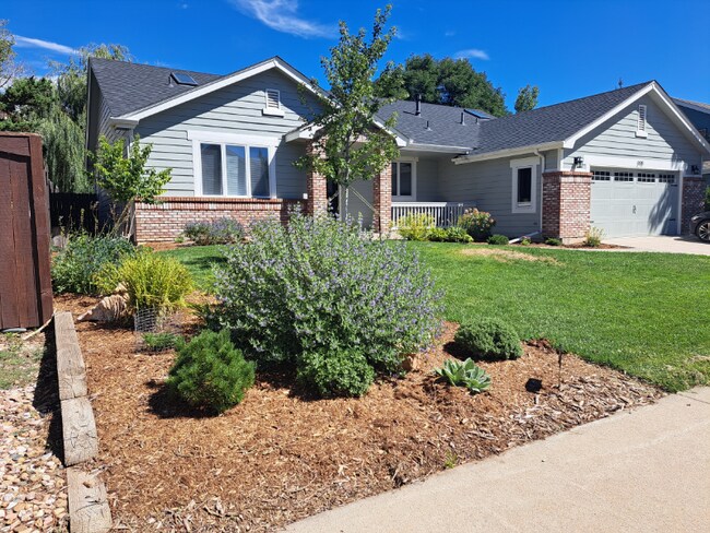 Building Photo - 2918 Ninebark Dr