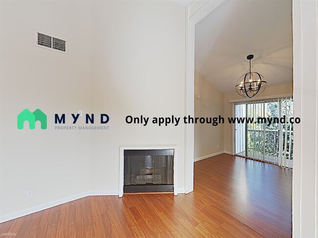 Foto del edificio - 1326 Oak Terrace Ct