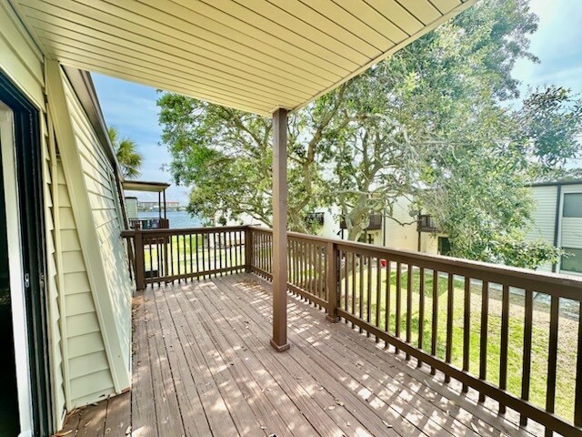 Foto principal - 308 Miracle Strip Pkwy SW
