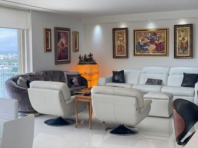 Foto del edificio - 19707 Turnberry Way