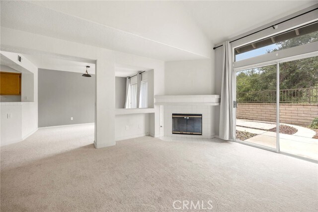 Foto del edificio - 631 S Glenhurst Dr