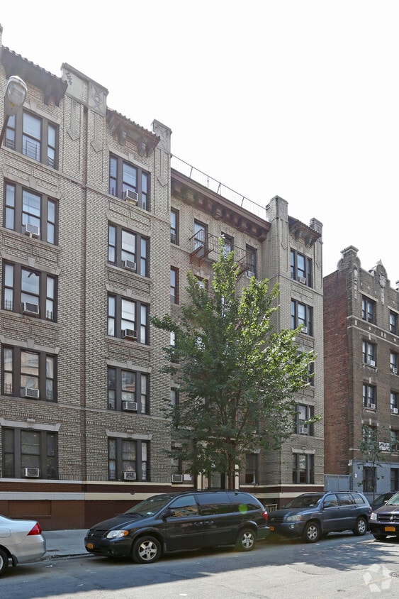 Building Photo - 149-151 Vermilyea Ave