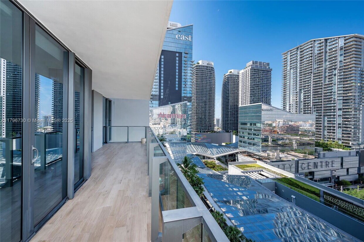 Photo - 68 Southeast 6th Street Apt #1510, Miami, FL 33131 - 2 BR 2 BA condo