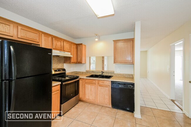Building Photo - 7610 Bronson Ln