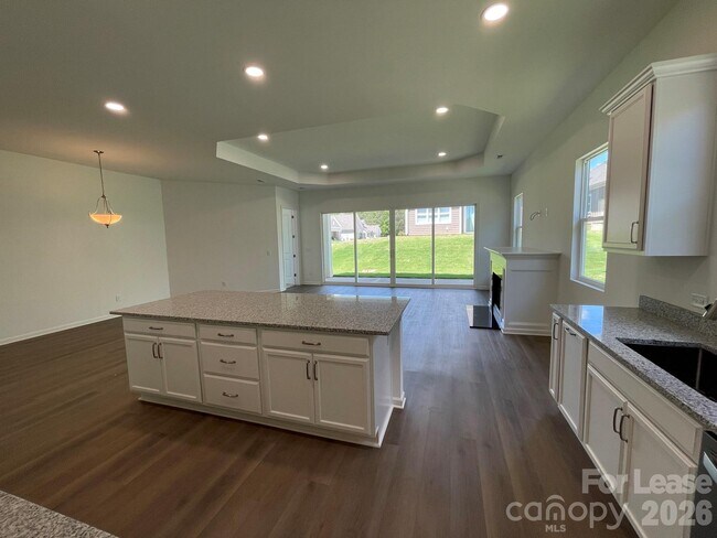 Building Photo - 4625 Kobus Ct.