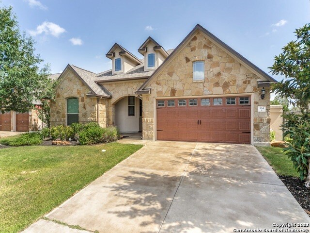 Foto del edificio - 164 Autumn Ridge