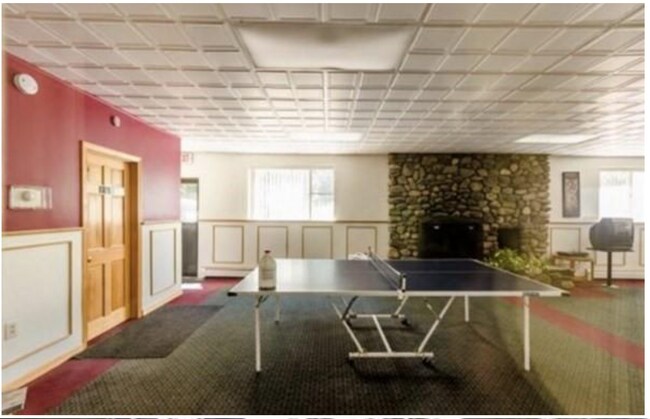 Foto del edificio - 10 Strawberry Bank Rd