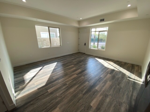 Foto del edificio - 5934 Vineland Ave