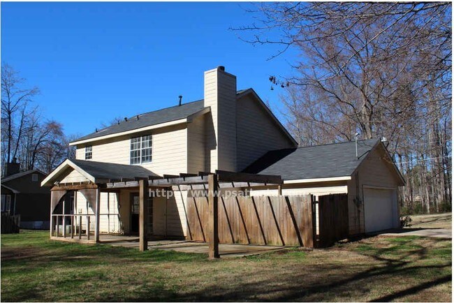 Foto del edificio - 3675 Glen Moor Rd