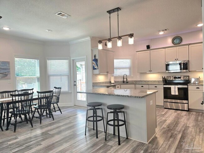 Foto del edificio - 1307 Heron Inlet